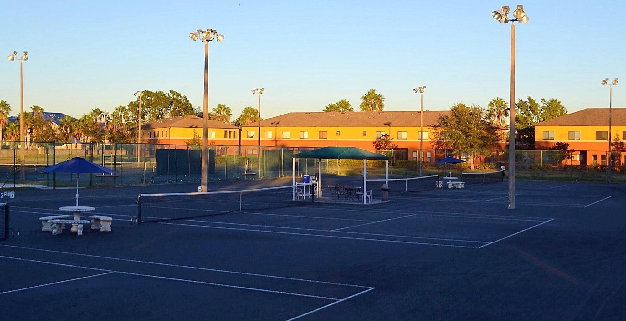 The Palmer Inn And Tennis Club Рокледж Екстериор снимка